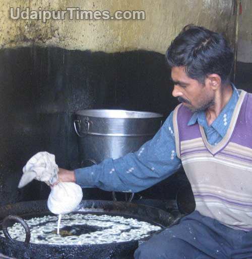 Delhigate ki Jalebi (Bhole Mishthan)